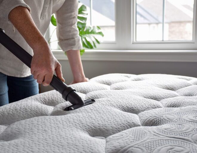 How to Clean Mattress: A Step-by-Step Guide to Extending the Life of Your Bed