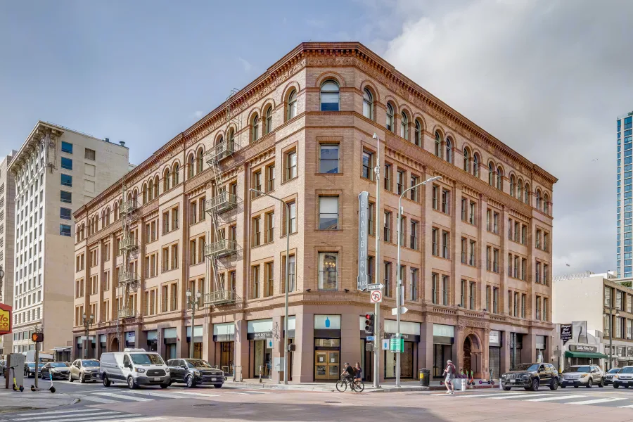 bradbury building