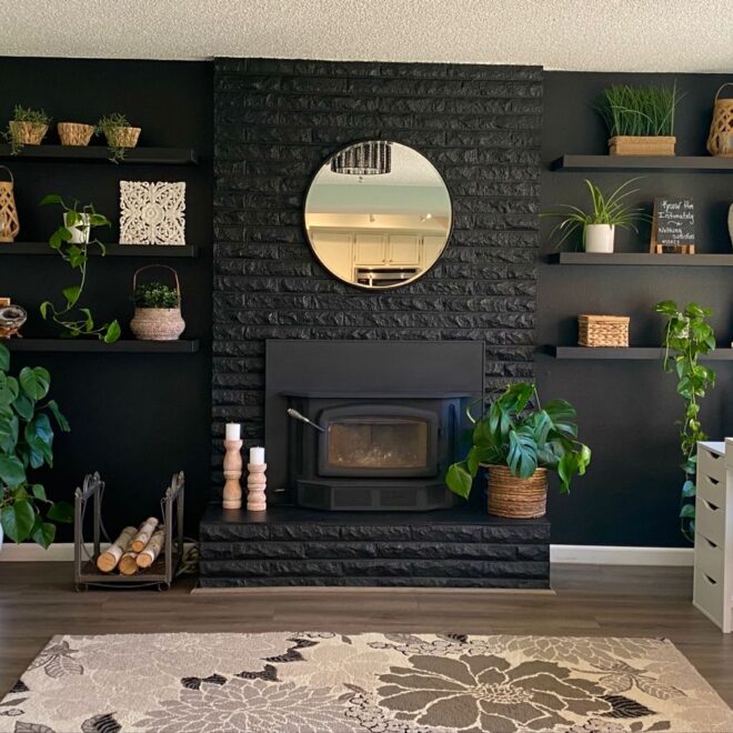 Bold and Beautiful: The Rising Trend of Black Accent Walls